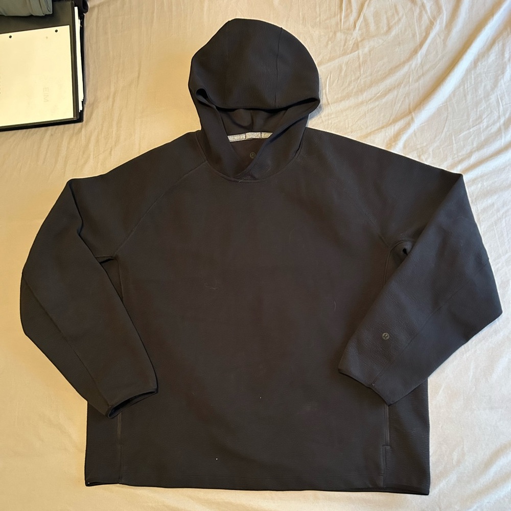 lululemon athletica Men’s textured spacer pullover hoodie